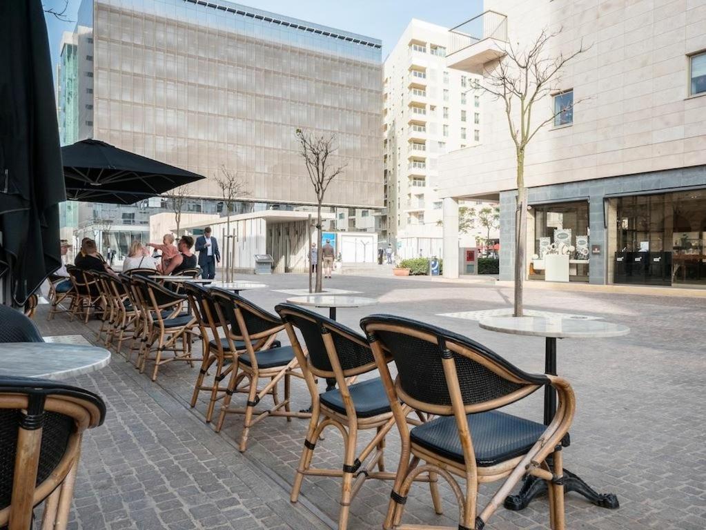 Modern 1Br Maisonette Steps From The Promenade スリーマ エクステリア 写真